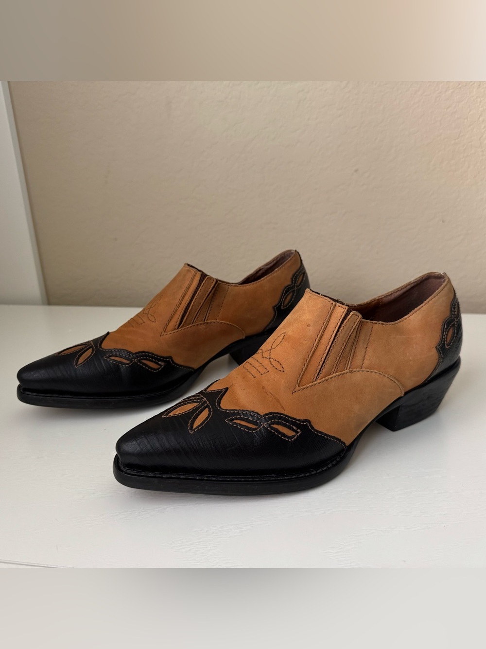 Vintage Nine West Western Ankle Boots